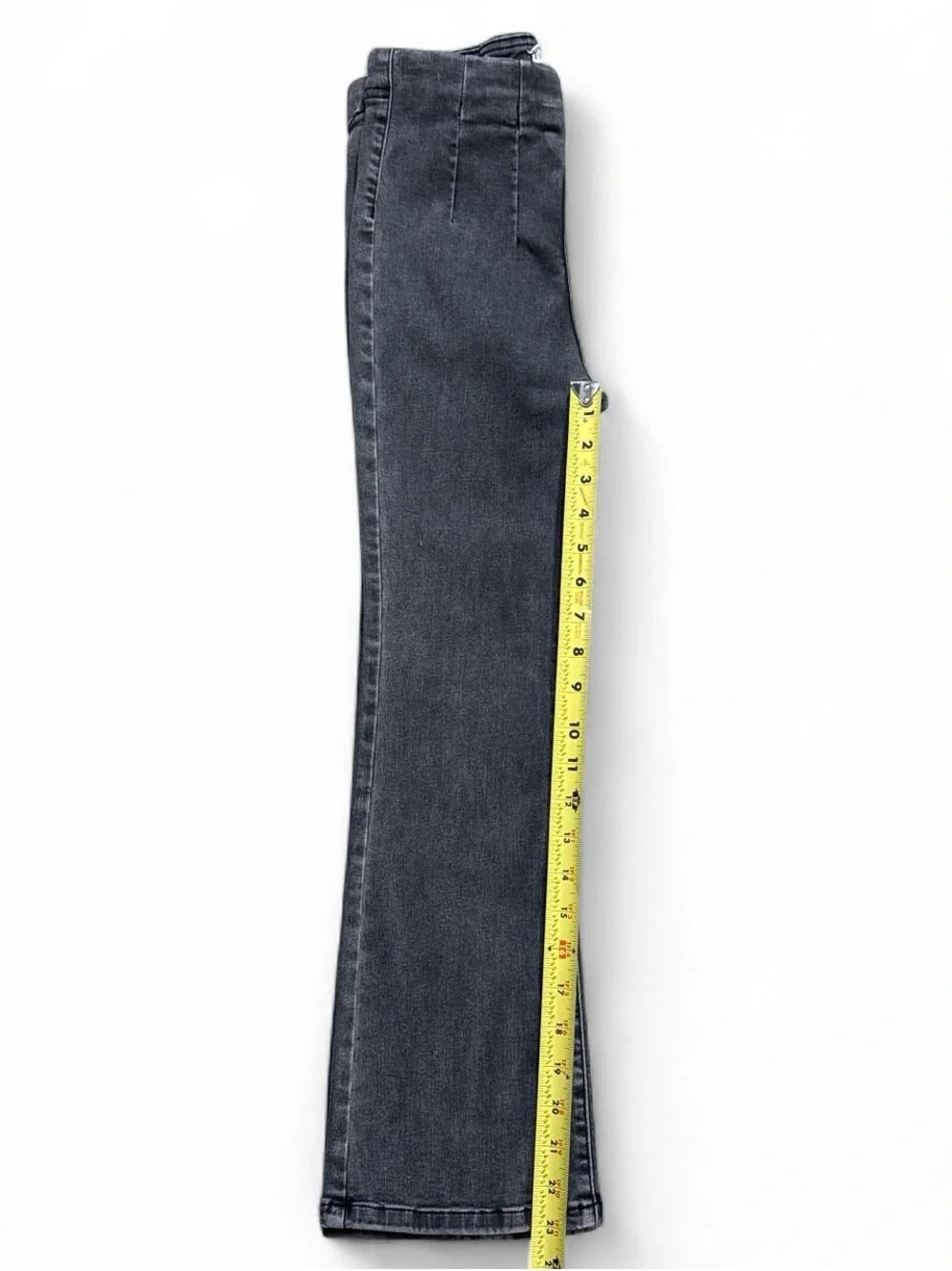 Free People Women’s Pull On Flare Jeans. Size 25”